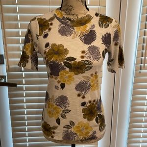 White floral Loft top